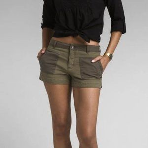 Women's Two-Tone Green Shorts
